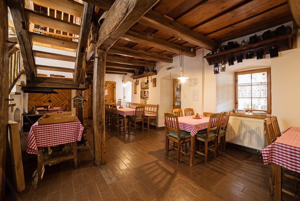 Penzion Stary Hostinec Banská Štiavnica エクステリア 写真