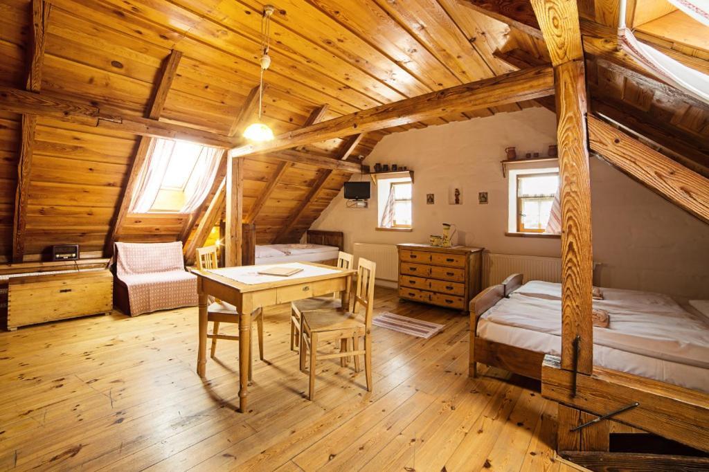 Penzion Stary Hostinec Banská Štiavnica エクステリア 写真