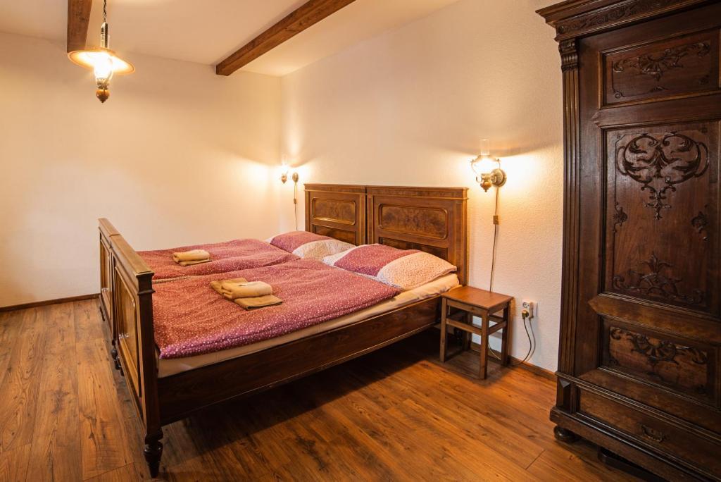 Penzion Stary Hostinec Banská Štiavnica エクステリア 写真