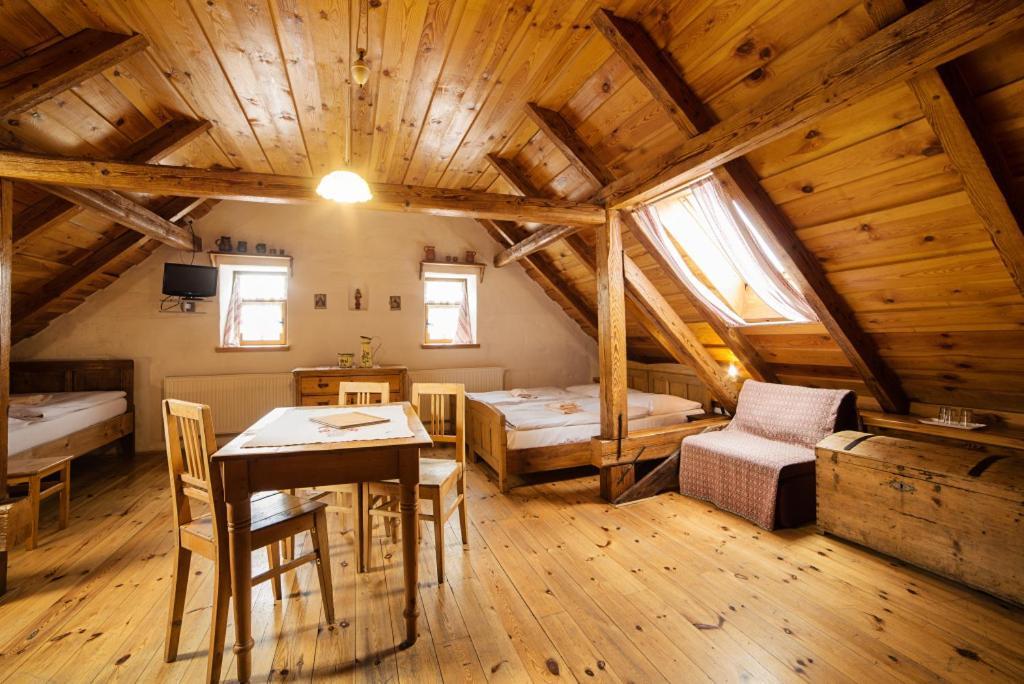 Penzion Stary Hostinec Banská Štiavnica エクステリア 写真