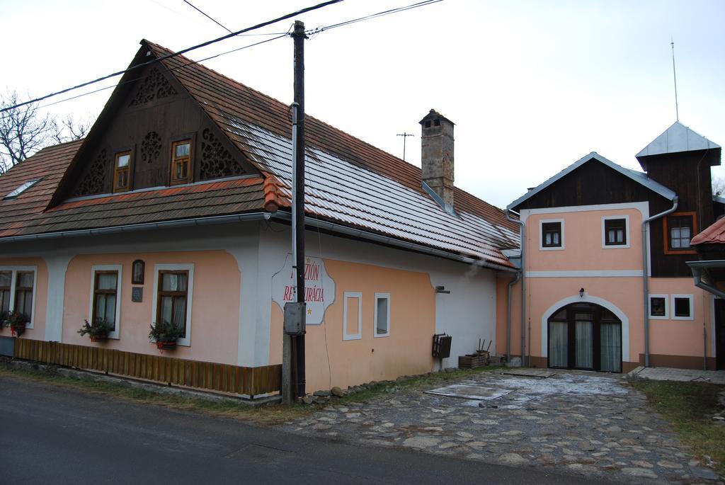 Penzion Stary Hostinec Banská Štiavnica エクステリア 写真
